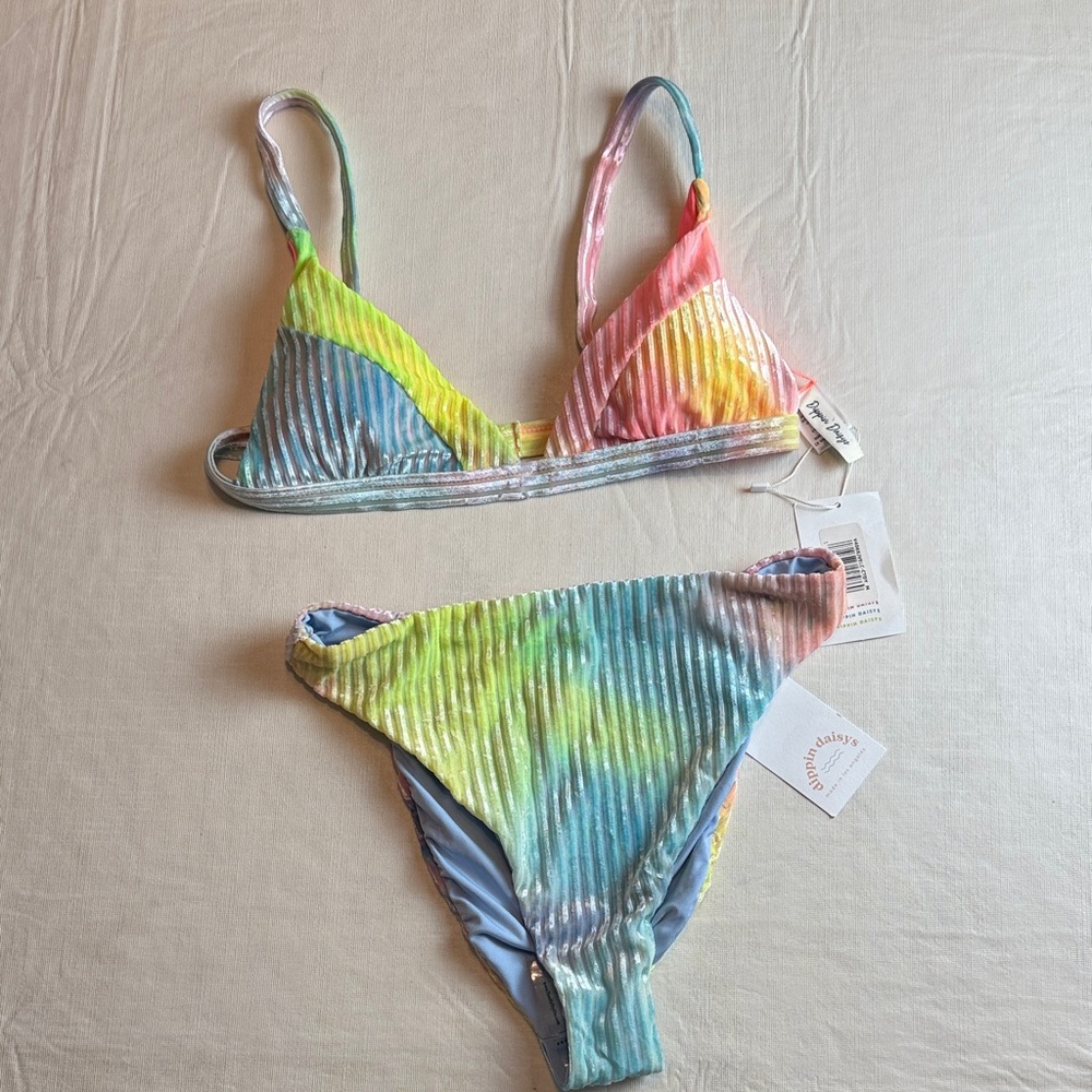 Dippin' Daisy's Women's Multicolor Bikini with Extra Top Size M NWT